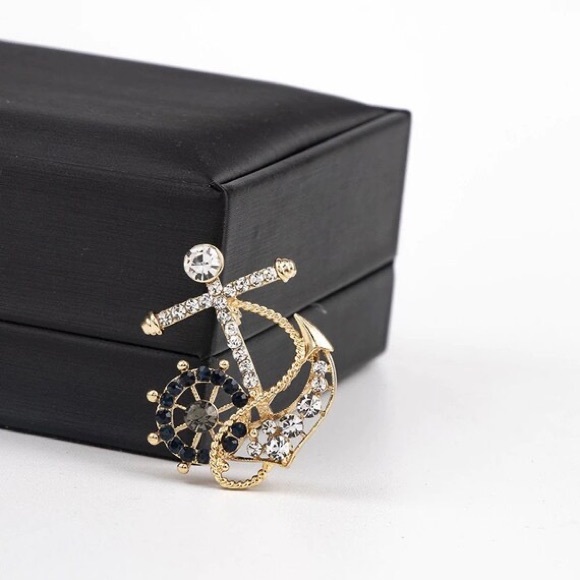 Naval Rudder Anchor Brooch - Picture 4 of 7